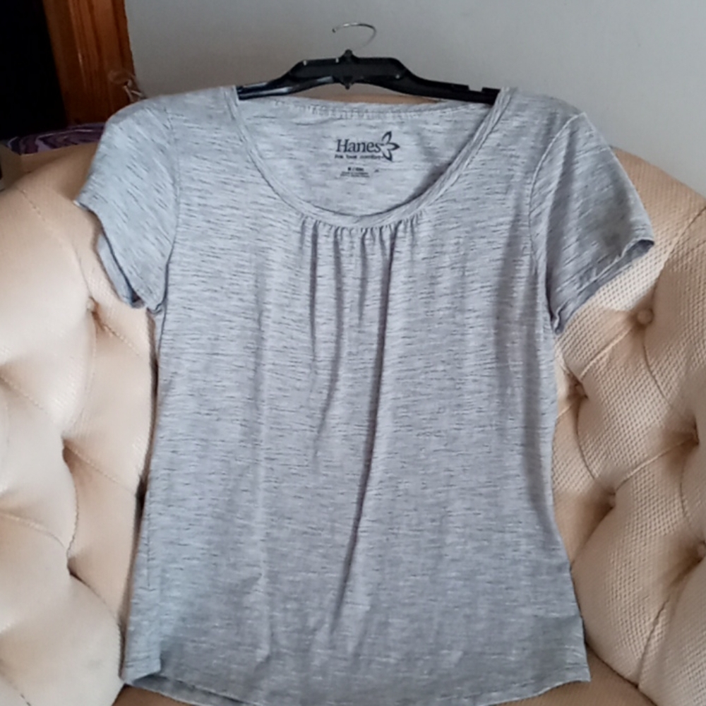 Heather Grey tee